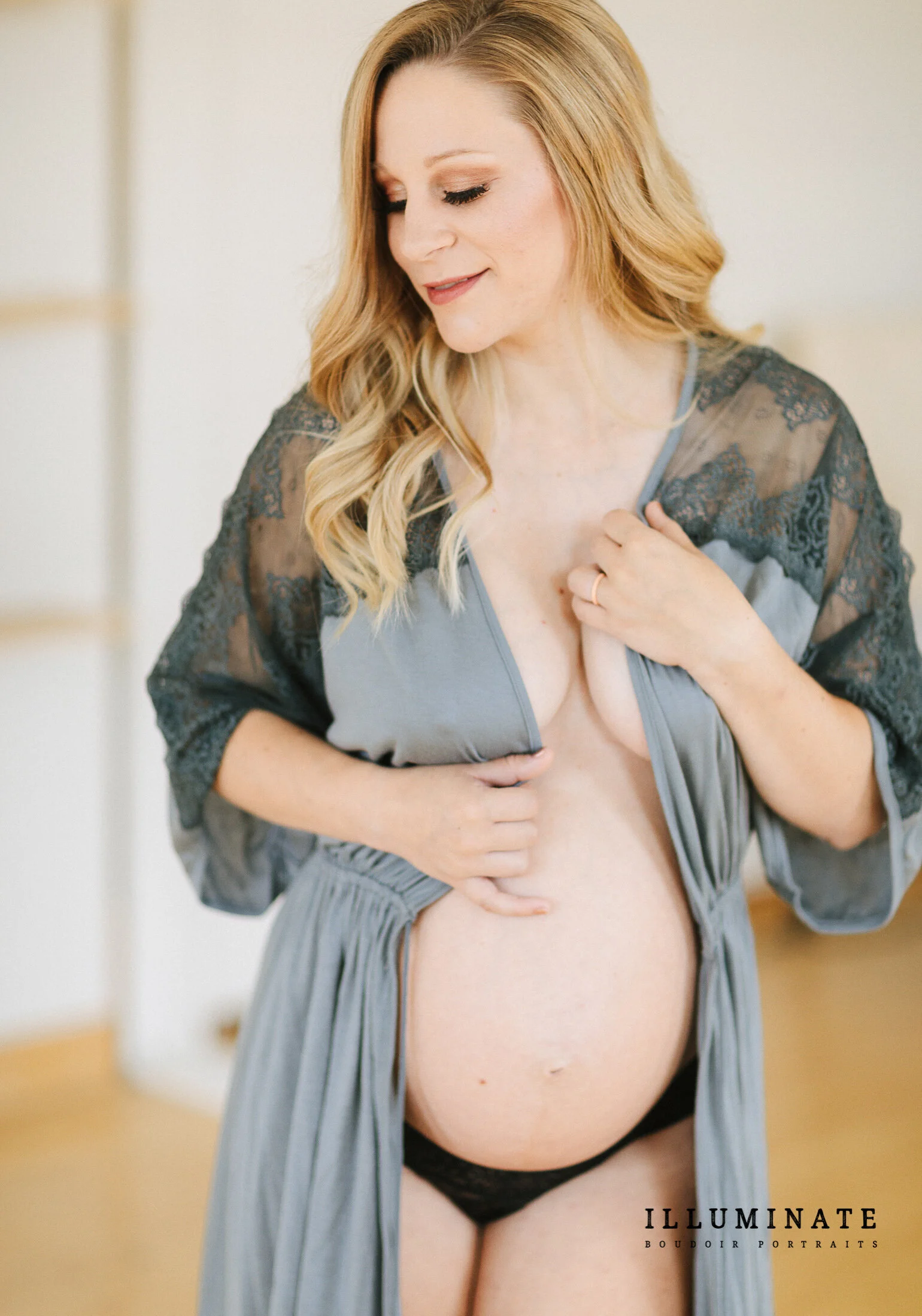 Sarah Maternity Boudoir-27.jpg