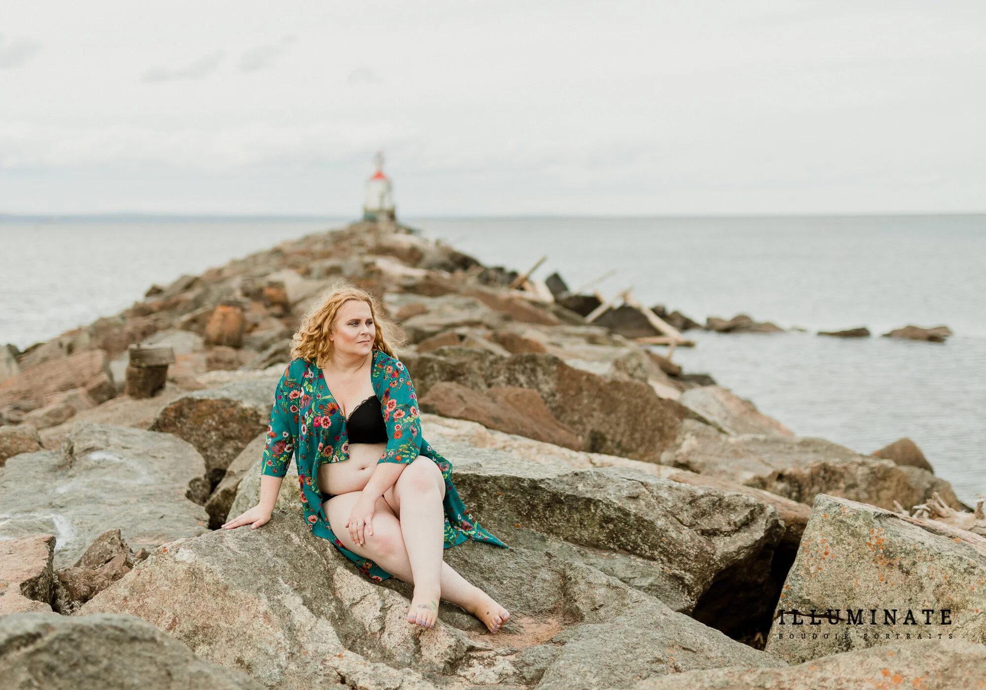 Minnesota Outdoor Boudoir Portaits lake superior-10.jpg