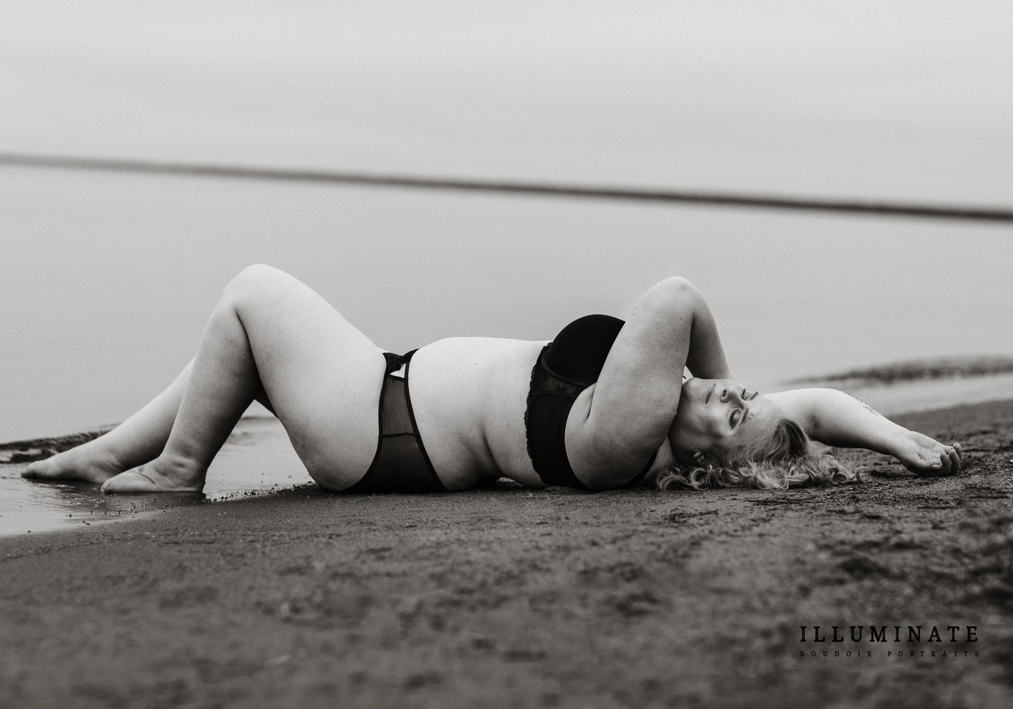 Minnesota Outdoor Boudoir Portaits lake superior-17.jpg