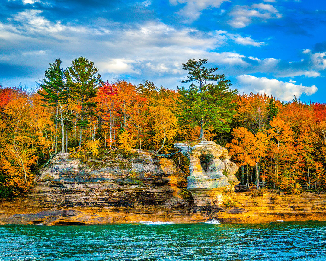 Autumn-colors-around-the-Pictured-Rocks-National-Lakeshore.jpg
