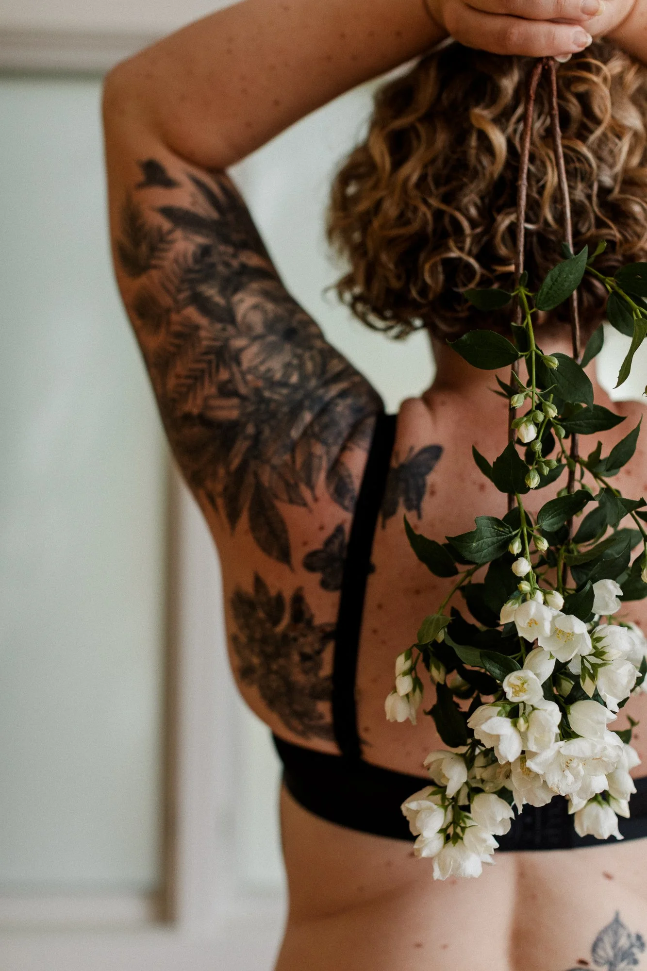 happy boudoir photography with flowers-10.jpg