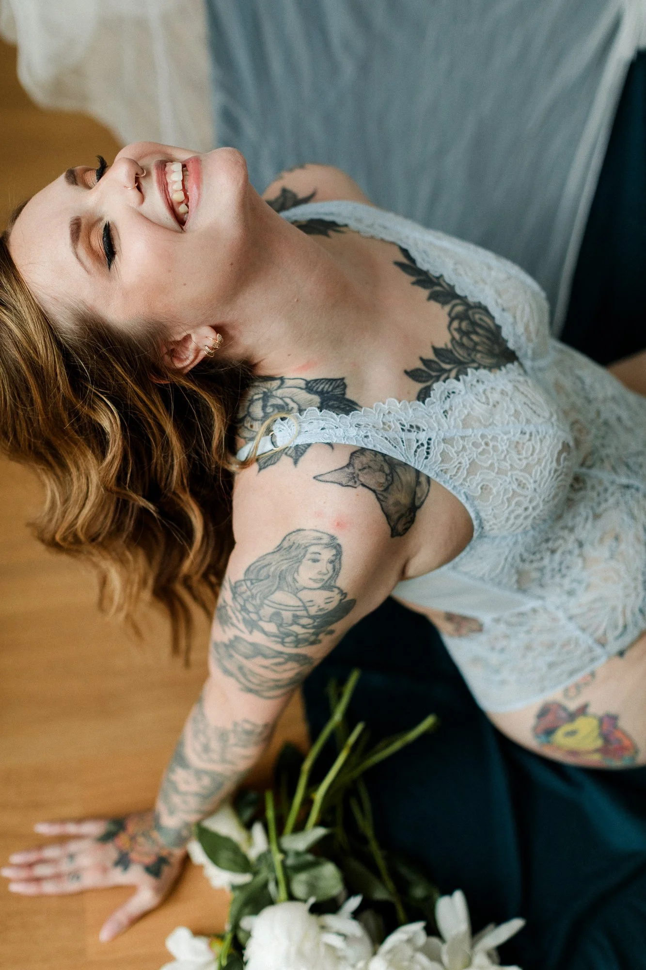 romantic happy boudoir photography with flowers-28.jpg