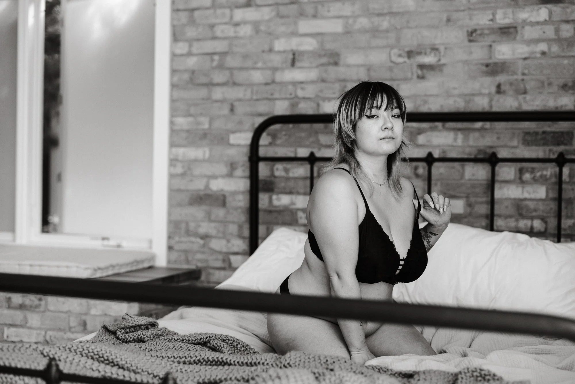 artistic fat-positive boudoir photography by Illuminate Boudoir-12.jpg
