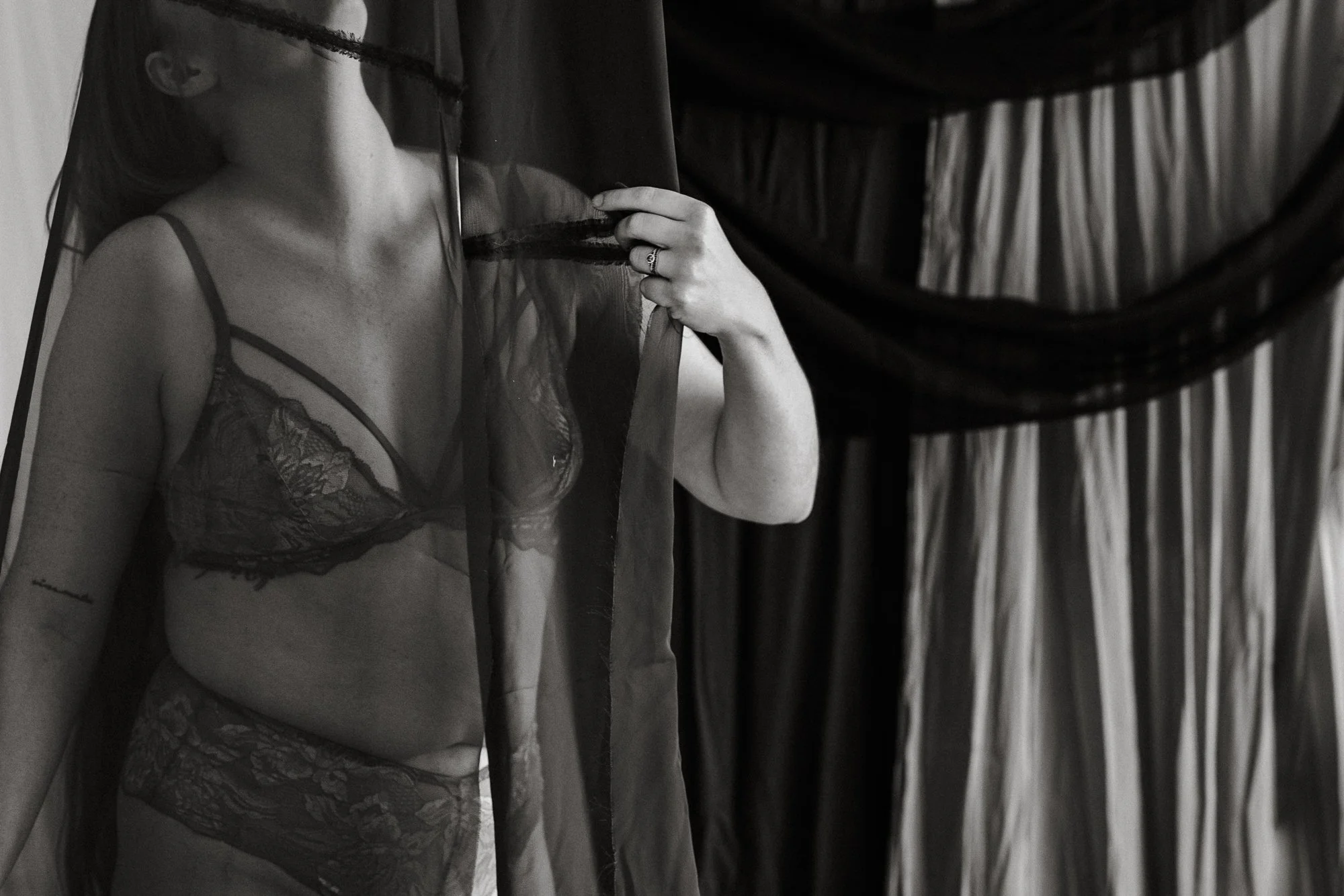 boudoir portraits by Illuminate Boudoir-02-3.jpg