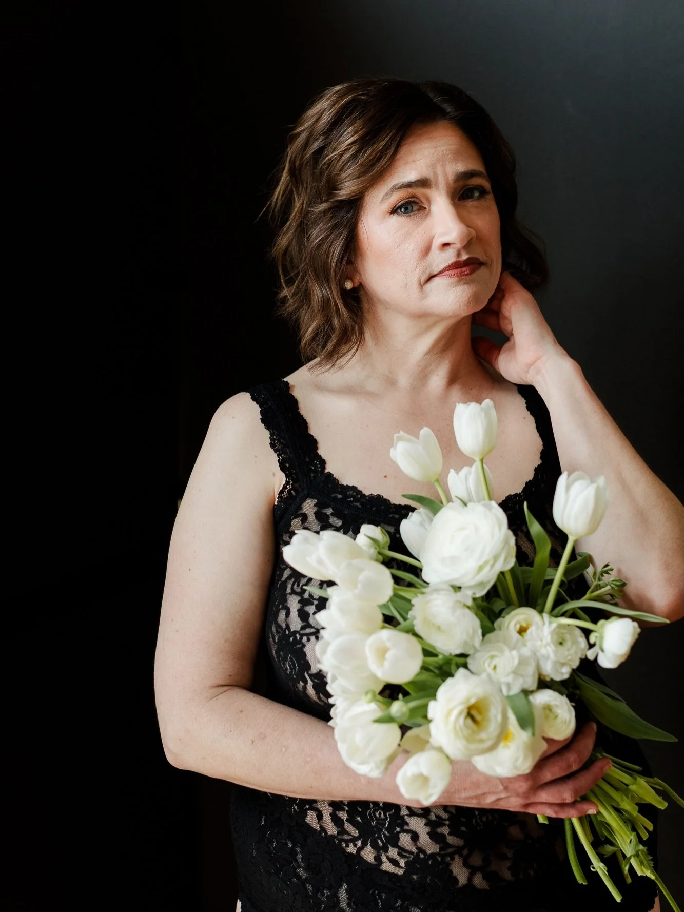 Flower boudoir inspo because it's spring and that just feels right <3&nbsp; Which one is your favorite? Today I'm really connecting with this first portrait - M, with white flowers and the black background. It feels so powerful and confident and e
