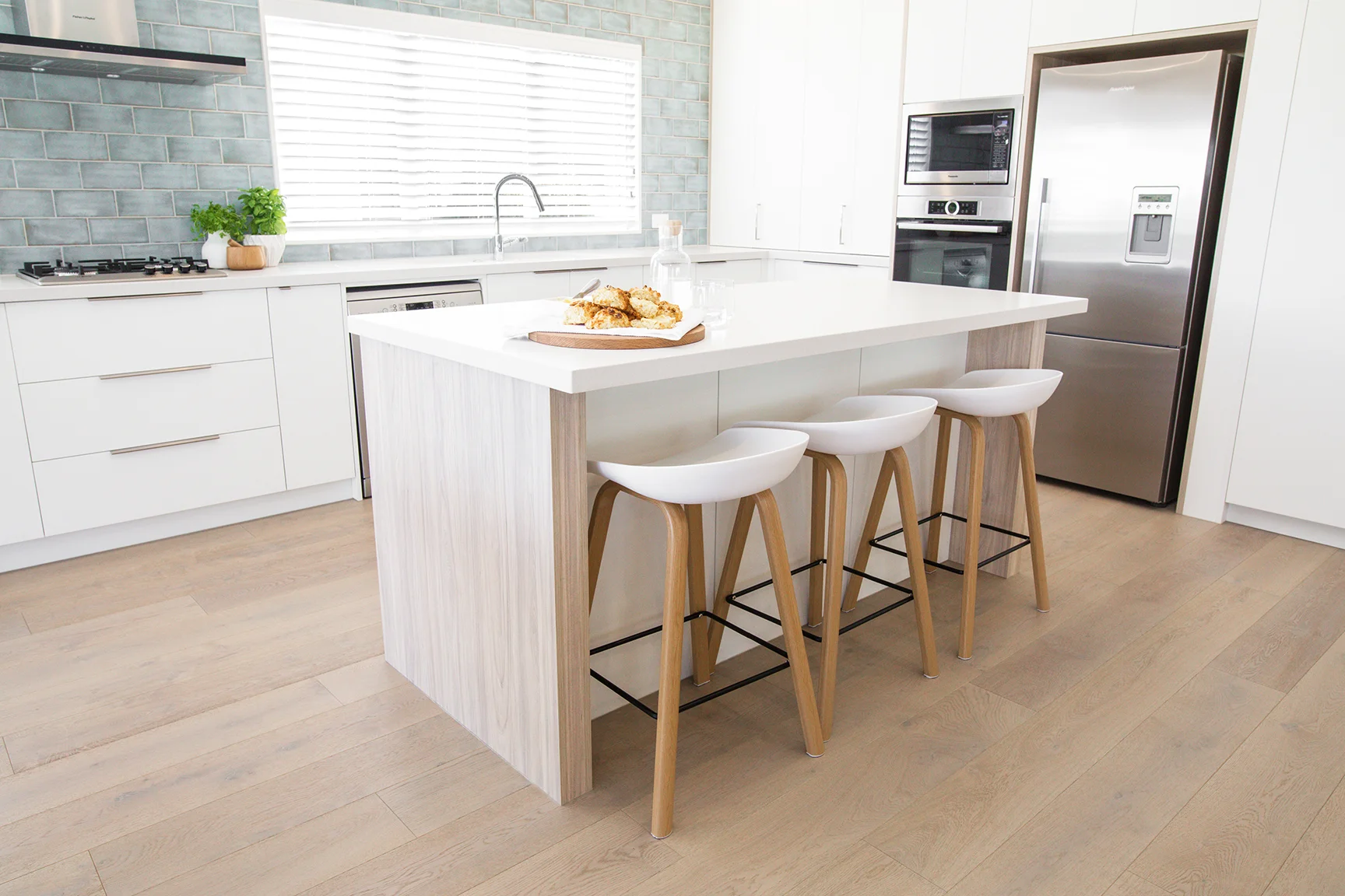 Kirsten Ford Design-Light and bright-Kitchen-1.jpg