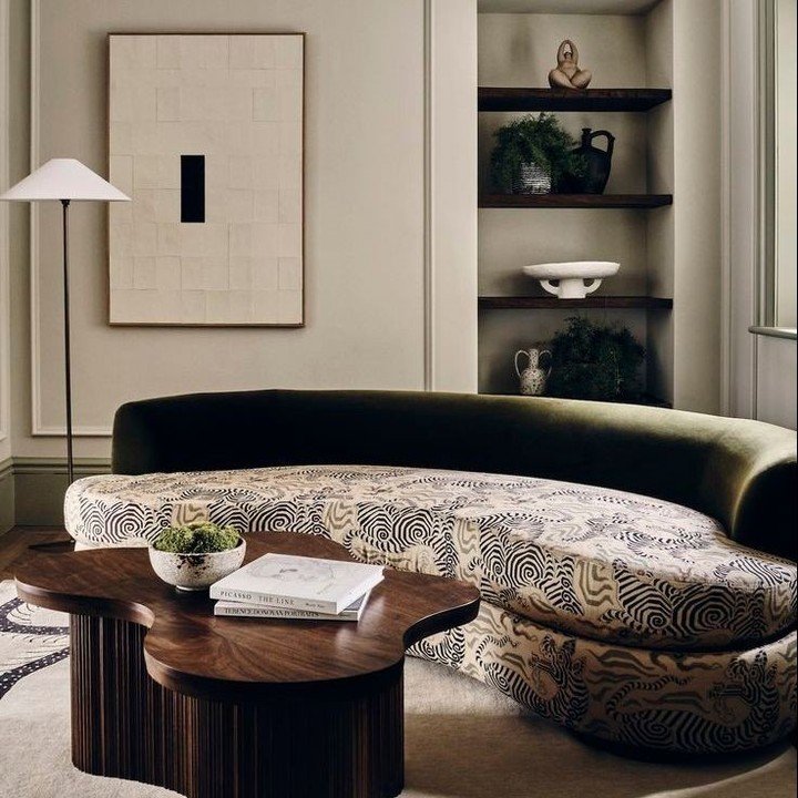 sunday s t y l e ⁠
⁠
Leinster Square Townhouse in Notting Hill by London design studio Banda⁠