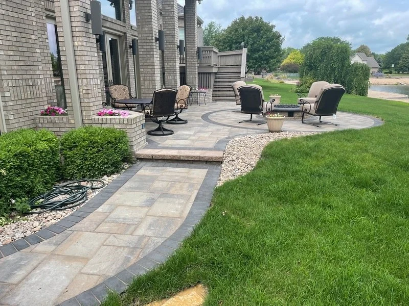 Paver patio (2).jpg