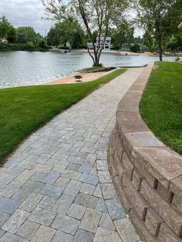 Paver walkway and retaining wall.jpg