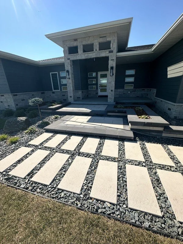 Steps and front porch.jpg