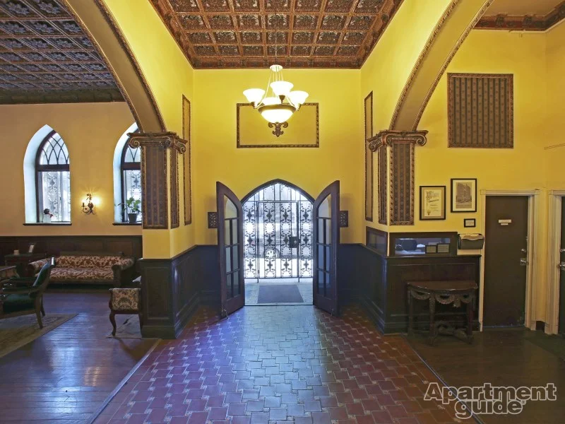 Fleur De Lis — The Seligman Group