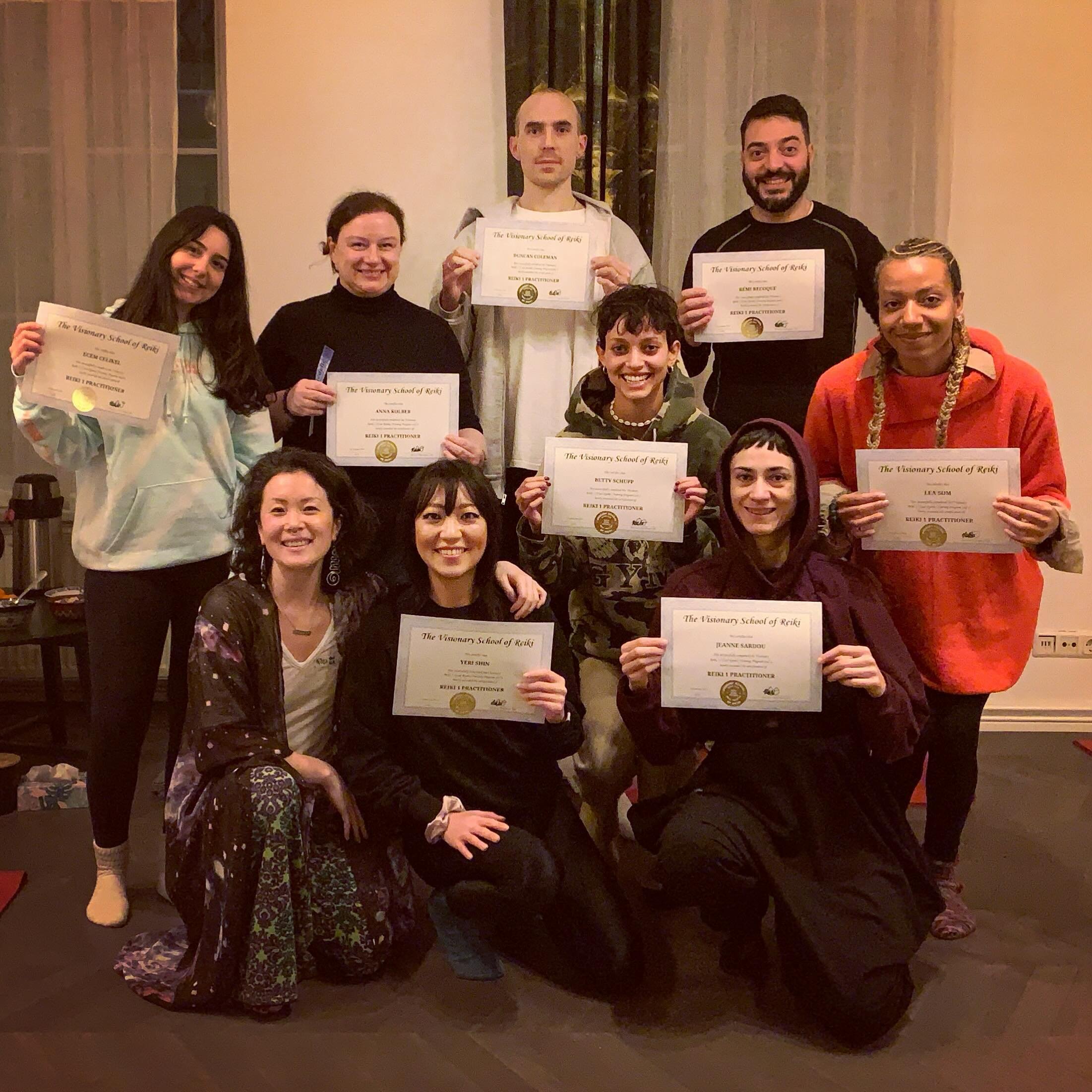 The 1st @visionaryschoolofreiki Course of 2024, Reiki 1 in January, started the Course year off on such a joyful, insightful &amp; beautiful note rooted in deep presence, awareness, compassion &amp; integrity ✨ Congratulations to these new Visionary 