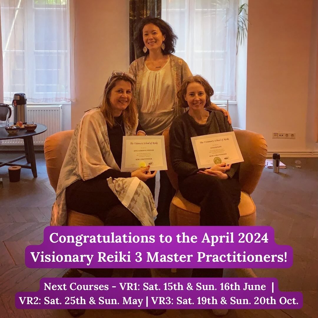 This was such a delightful weekend in April teaching @visionaryschoolofreiki Reiki 3 to two amazing practitioners/students 💓 With 1 other student not feeling well, it ended up being a very intimate group of just the three of us ✨ Very many congratul