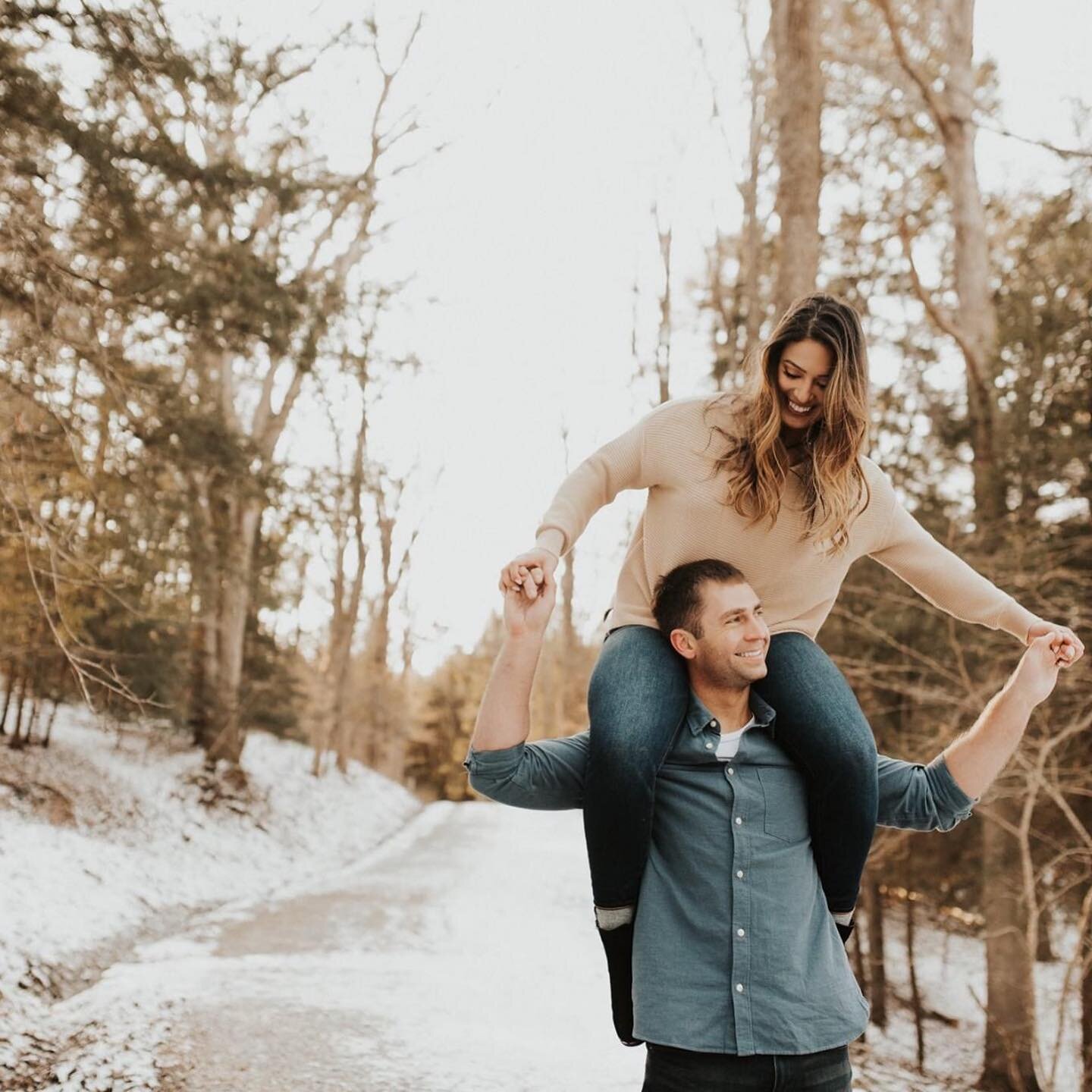 more snowy engagement sessions &mdash; p-p-p please ✨
