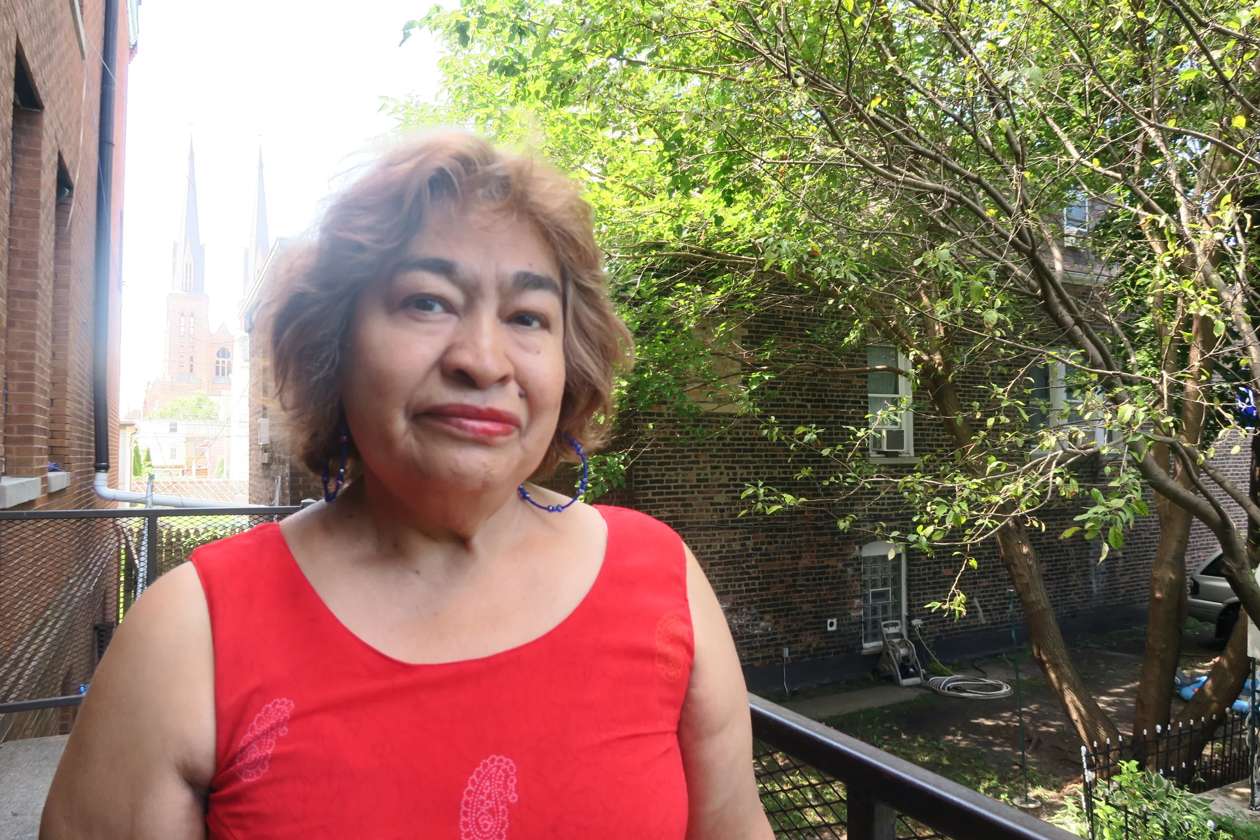 Lorena Landelos’ story is just one example of the problems Spanish speakers face when they dial 911 (Photo by Alex V. Hernandez)