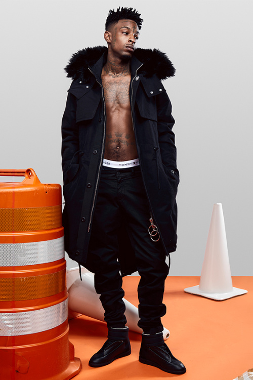 off-white-2016-fw-collection-21-savage-lookbook-1.jpg