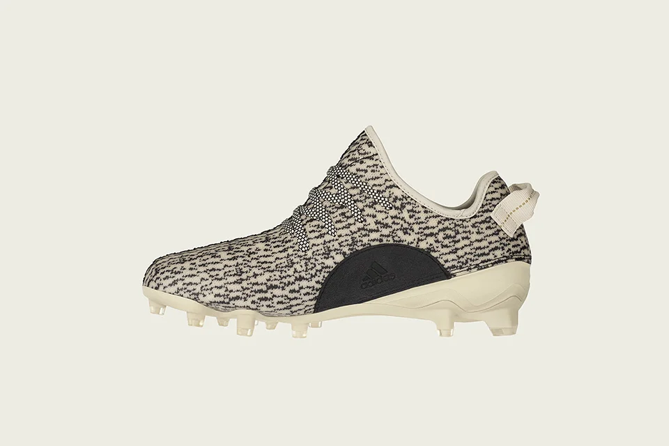 kanye-yeezy-cleats-nfl-01.jpg