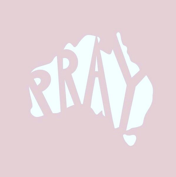 To be honest, I'm feeling quite helpless &amp; far removed from the disaster in QLD, NSW &amp; VIC here in the sunny skies of WA. It all seems very surreal.

I've been watching with my heart in my mouth, and tears in my eyes, the scale of these devas