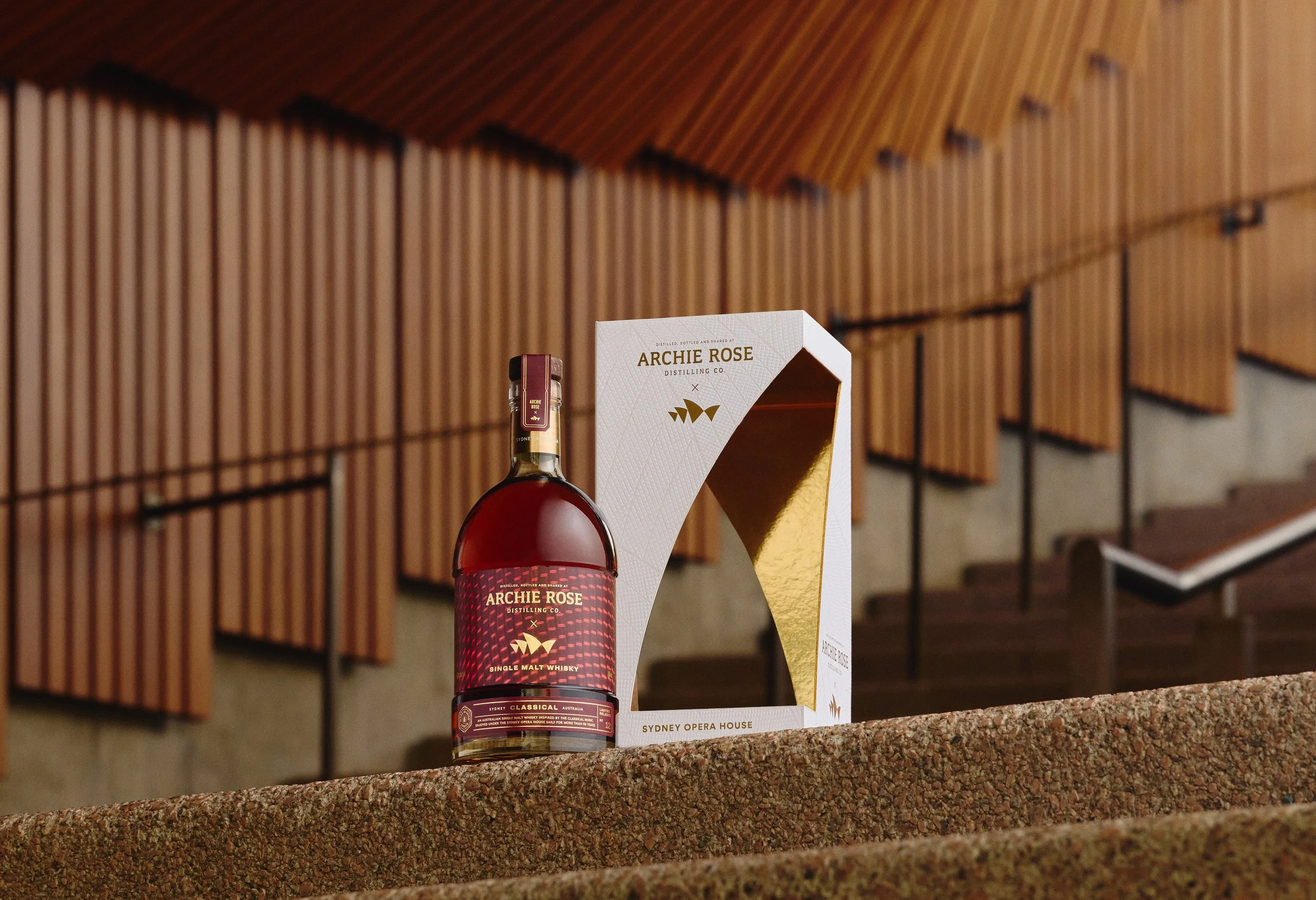 JODI HOOKER_CLASSICAL-WHISKY-WITH-BOX-LANDSCAPE-ARCHIE-ROSE-SYDNEY-OPERA-HOUSE-HI-RES.jpg