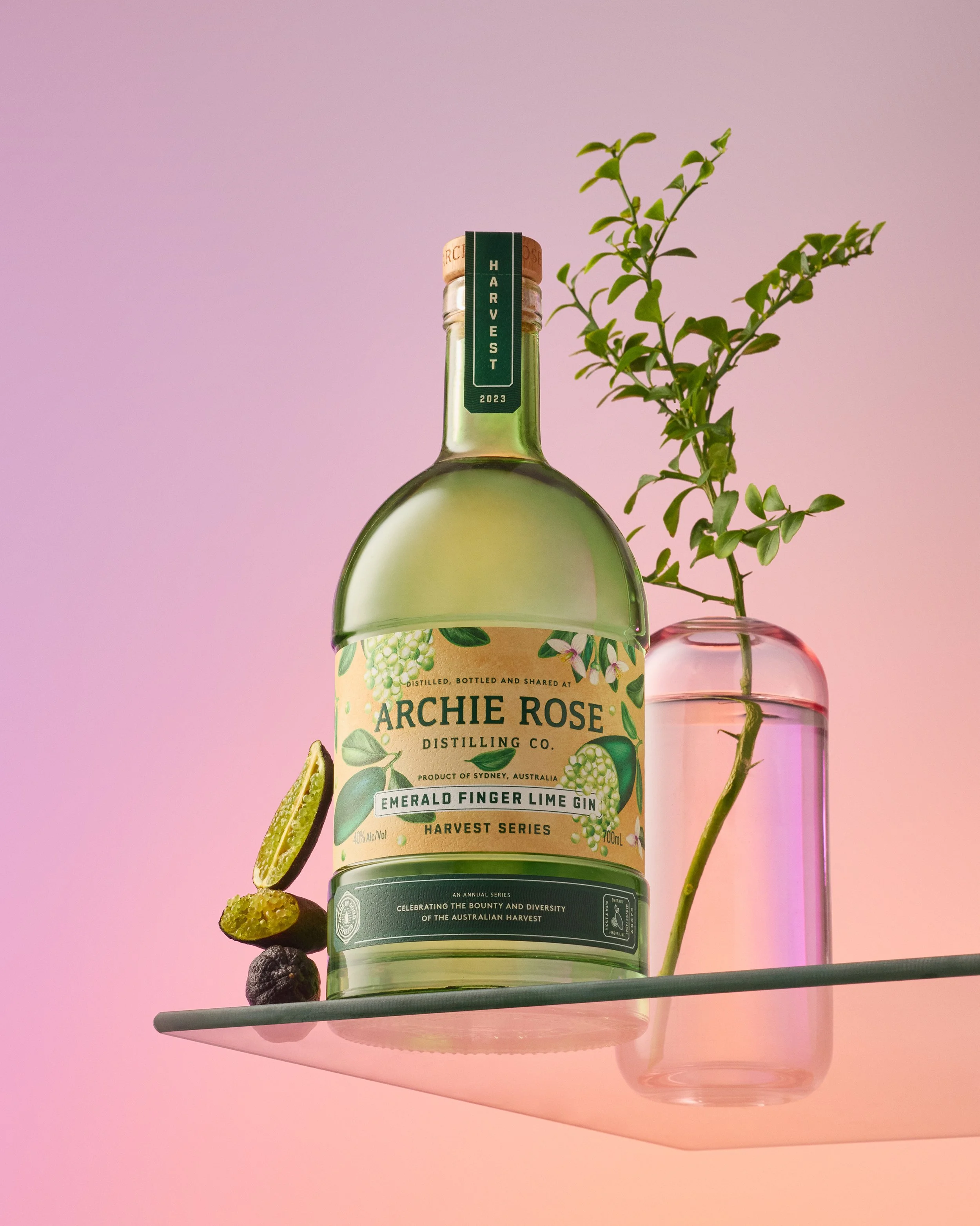 JODI HOOKER  EMERALD-FINGER-LIME-GIN-HARVEST-HERO-PORTRAIT-ARCHIE-ROSE-LO-RES.jpg