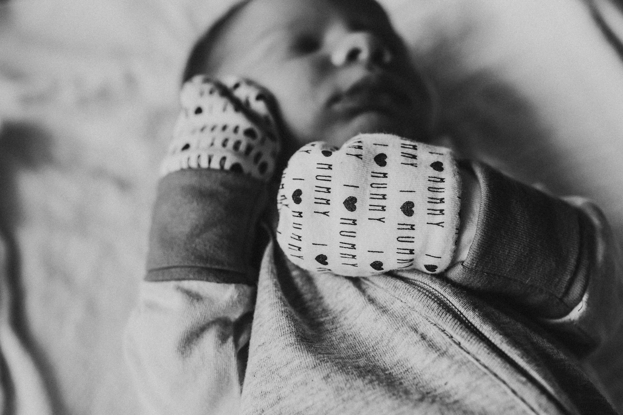 newborn photographer melbourne