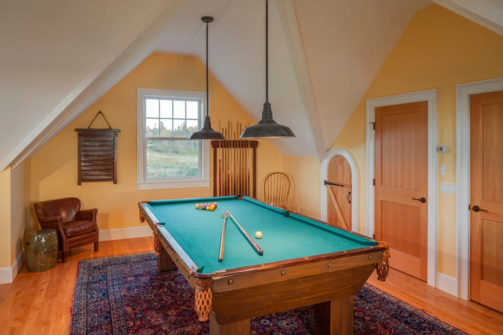 traditional-family-room.jpg