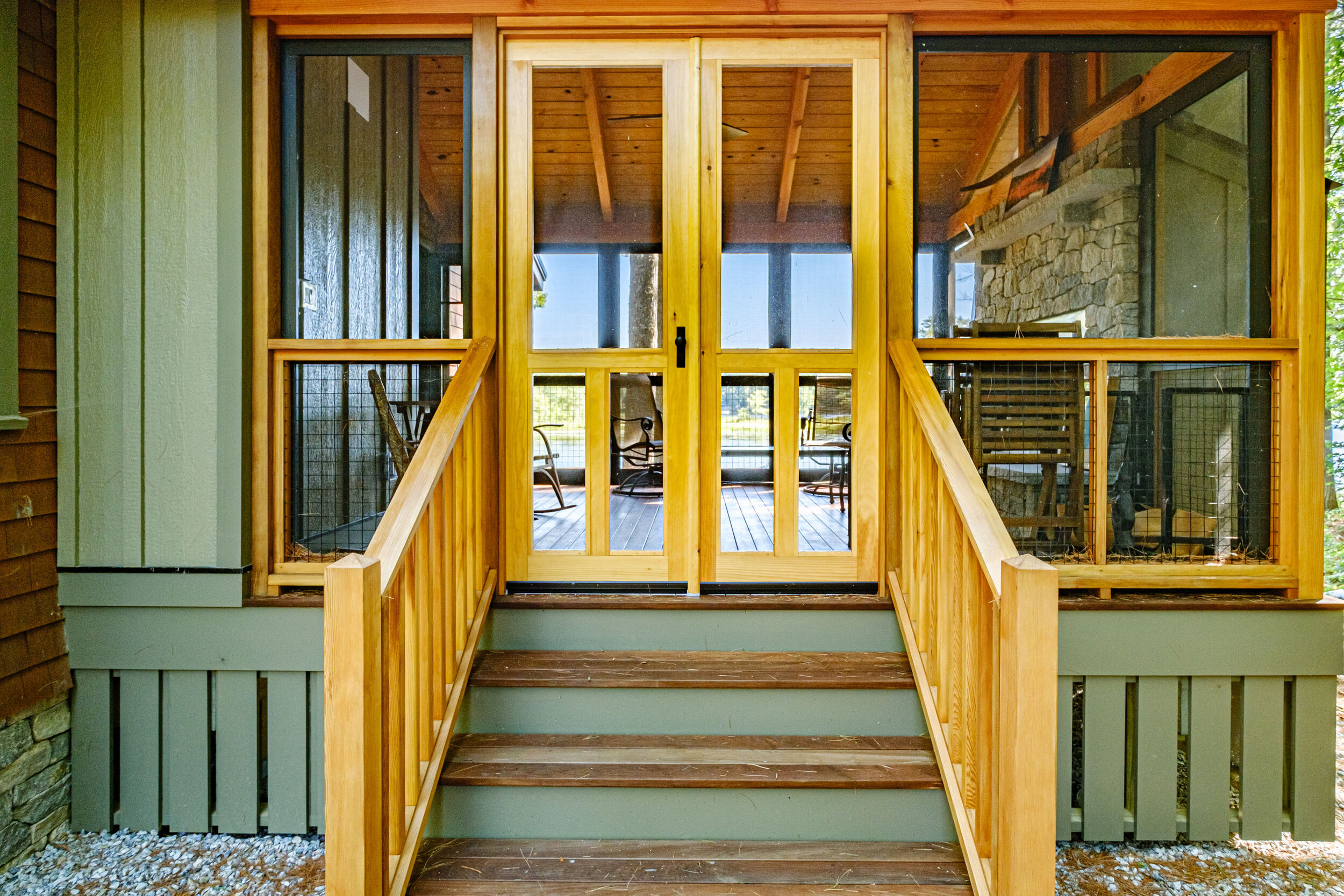 porch exterior.jpg