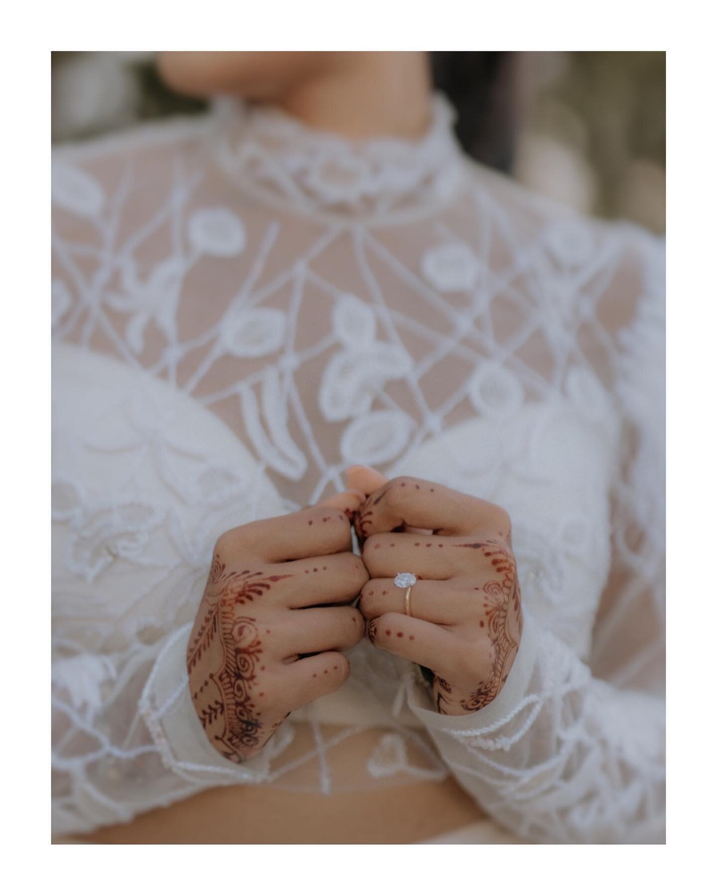 Jayna &amp; Himesh 

Sometimes we need to stop and remember all the emotions that we live this year side by side with our couples. We pass three amazing days with Janyna &amp; Himesh and we are so grateful. ❤️

WP @ouiloveyou_weddings 

#lisbonphotog
