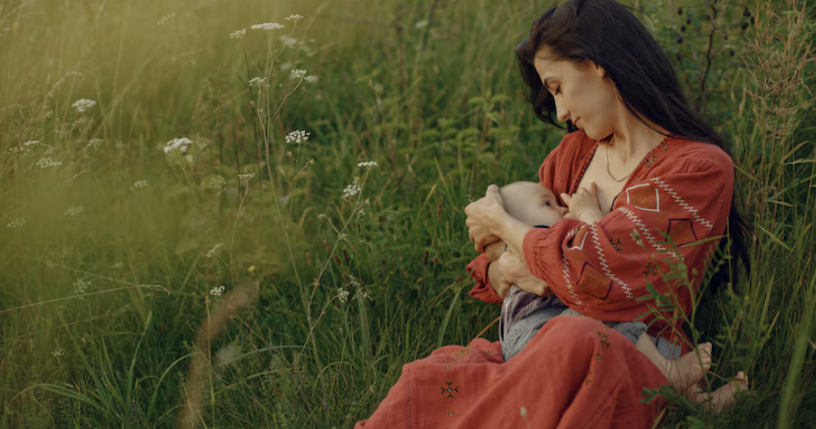 Mother feeding infant, lactation kolkata