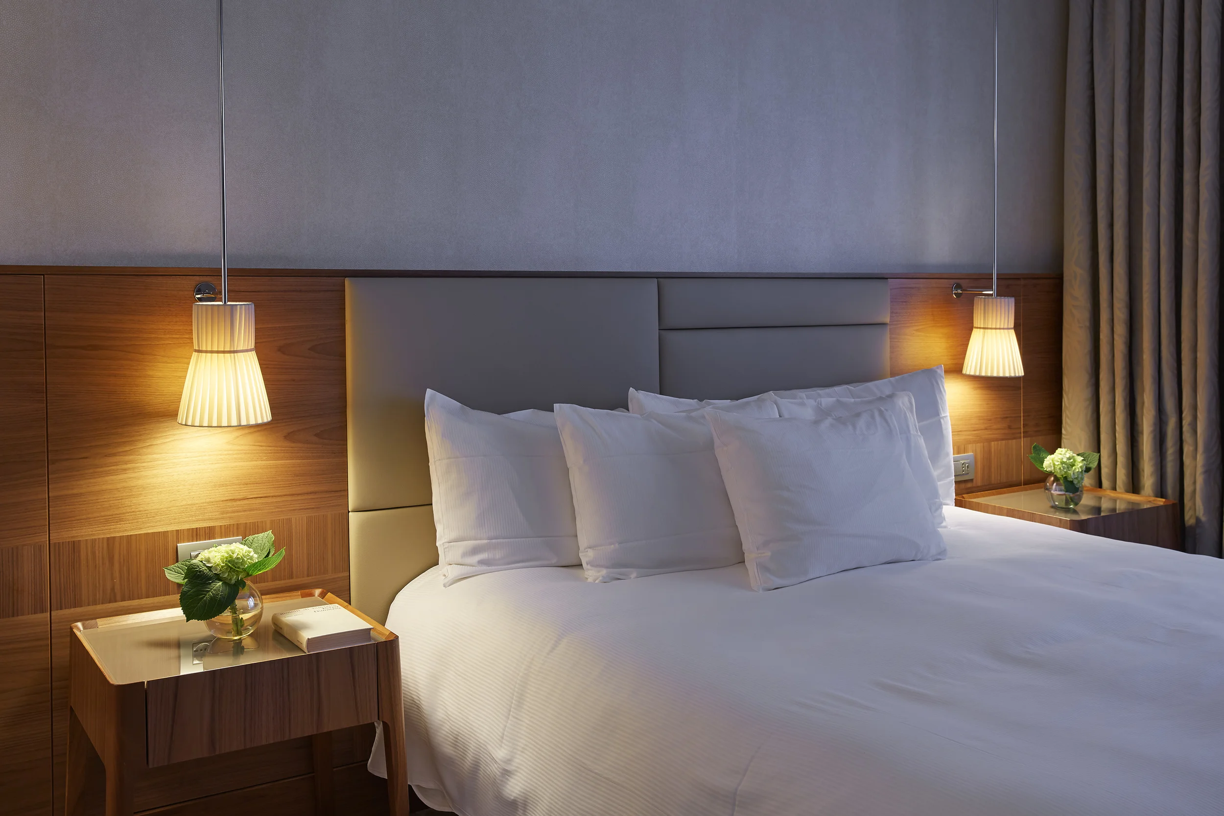 Cabin Guest Room 