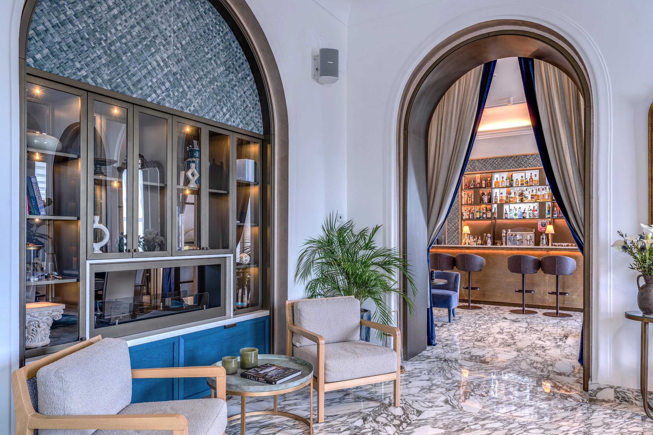 Oltremare Lounge Bar at Mediterraneo Sorrento