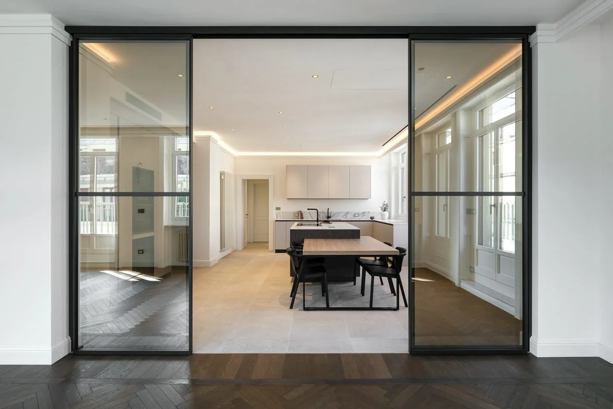 Excited to share Torino Centro &ndash; Via Dell&rsquo;Arcivescovado 1, a project designed by THDP in the heart of Turin.
Located steps away from Porta Nuova and Via Roma, this prestigious space has been reinterpreted through a contemporary design lan