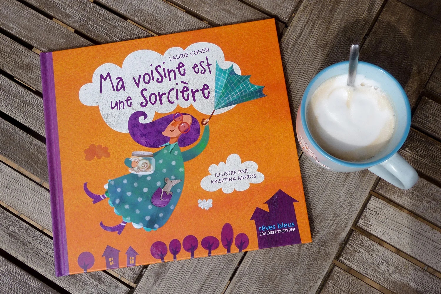 Ma_voisine_est_une_sorciere-bori.jpg