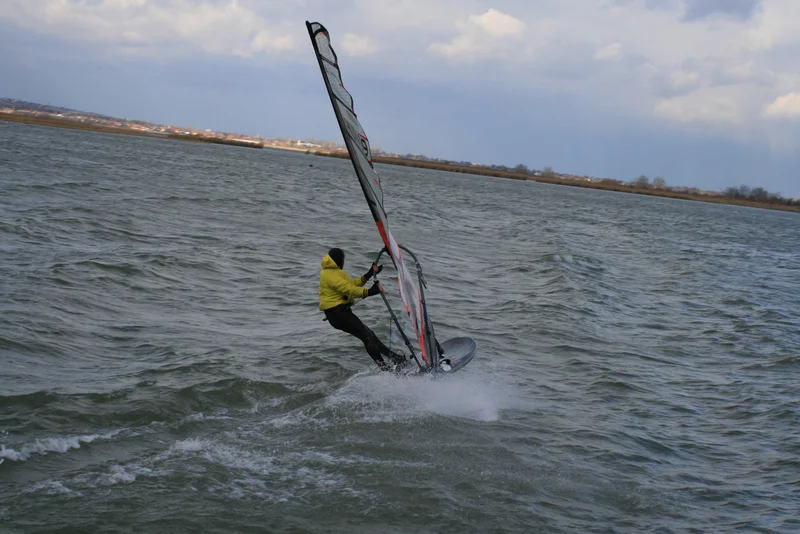 eé120.jpg