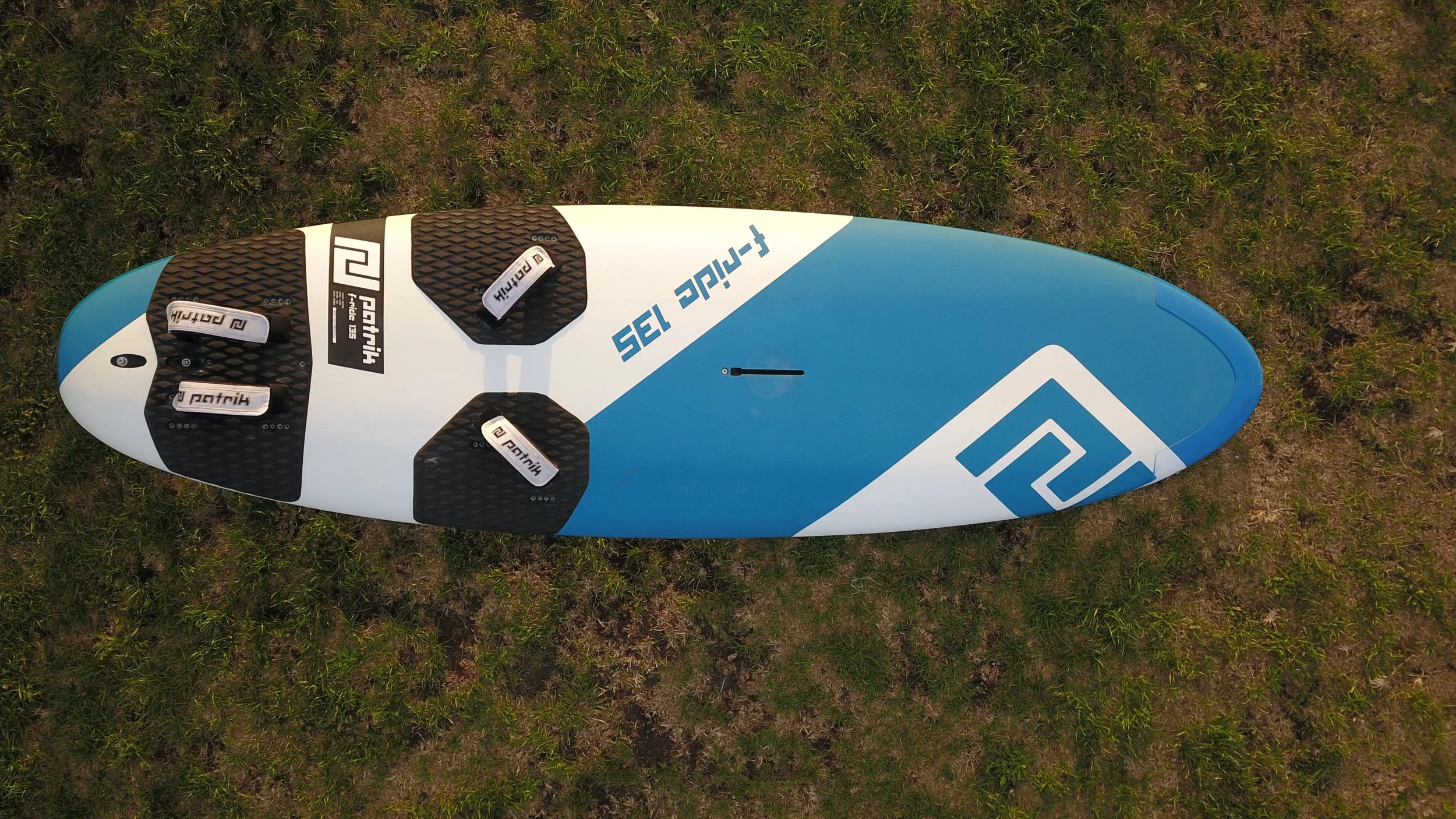 Patrik 135 f-ride (orr védővel).JPG