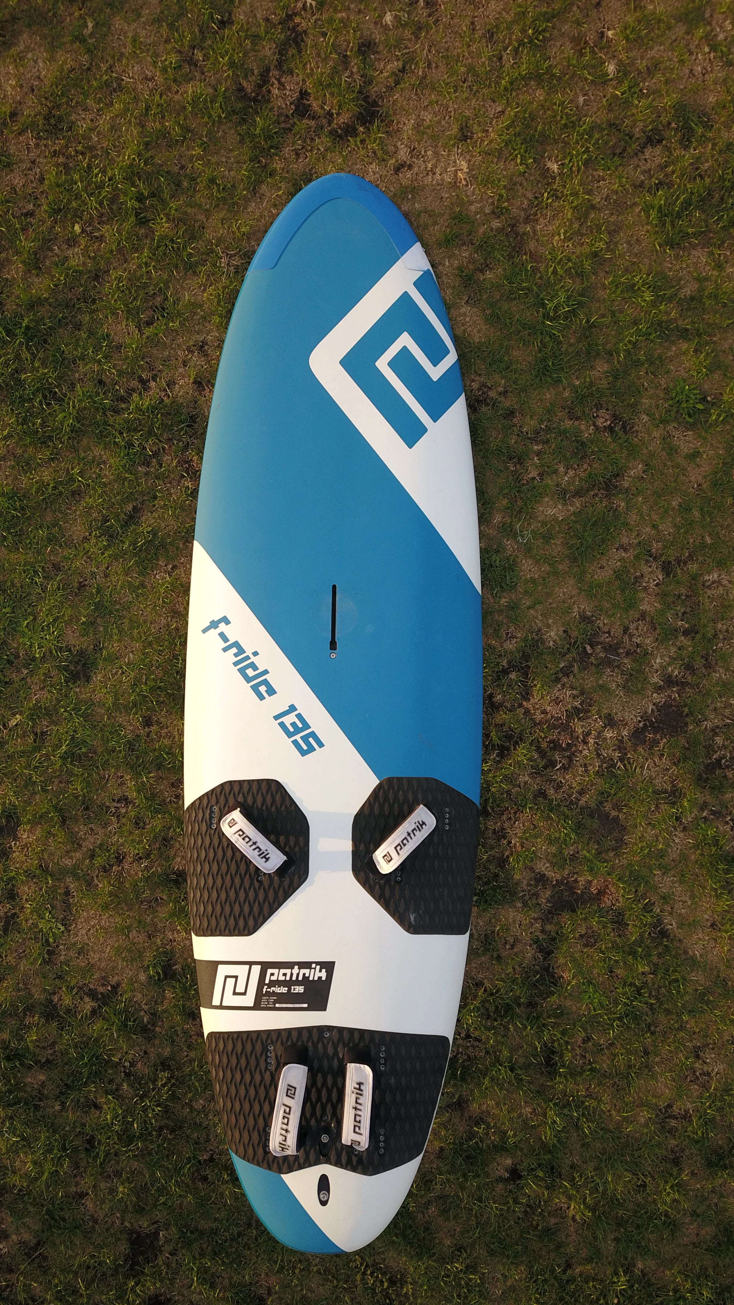 Patrik 135 f-ride (orr védővel).JPG