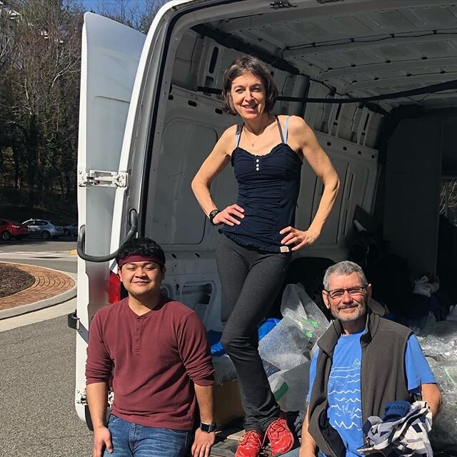 Sad to take down my show but feeling good in the Virginia sunshine. Thanks to Thierry for driving and helping and Simon.  Look out for posts on Rise of the Feminine&rsquo; my next show coming in September @honfleurgallery #handwoven #ch/Art #art #rel