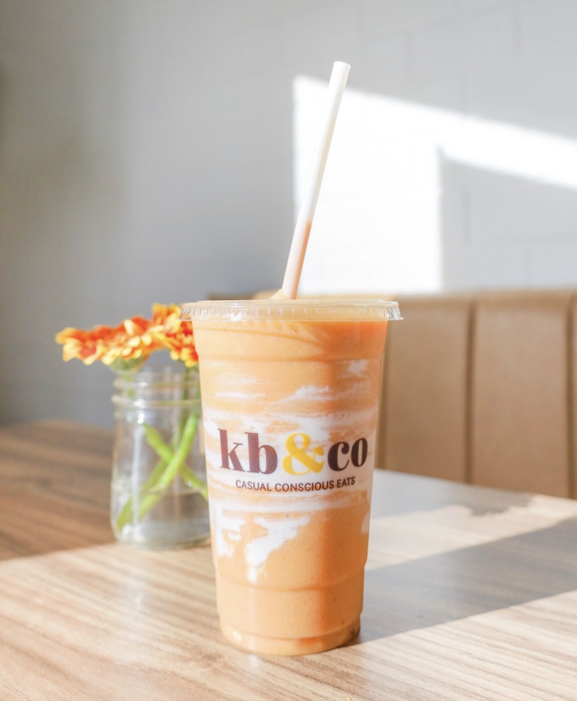 kb&co-sherwood-park-plant-based-cafe-smoothie.jpg