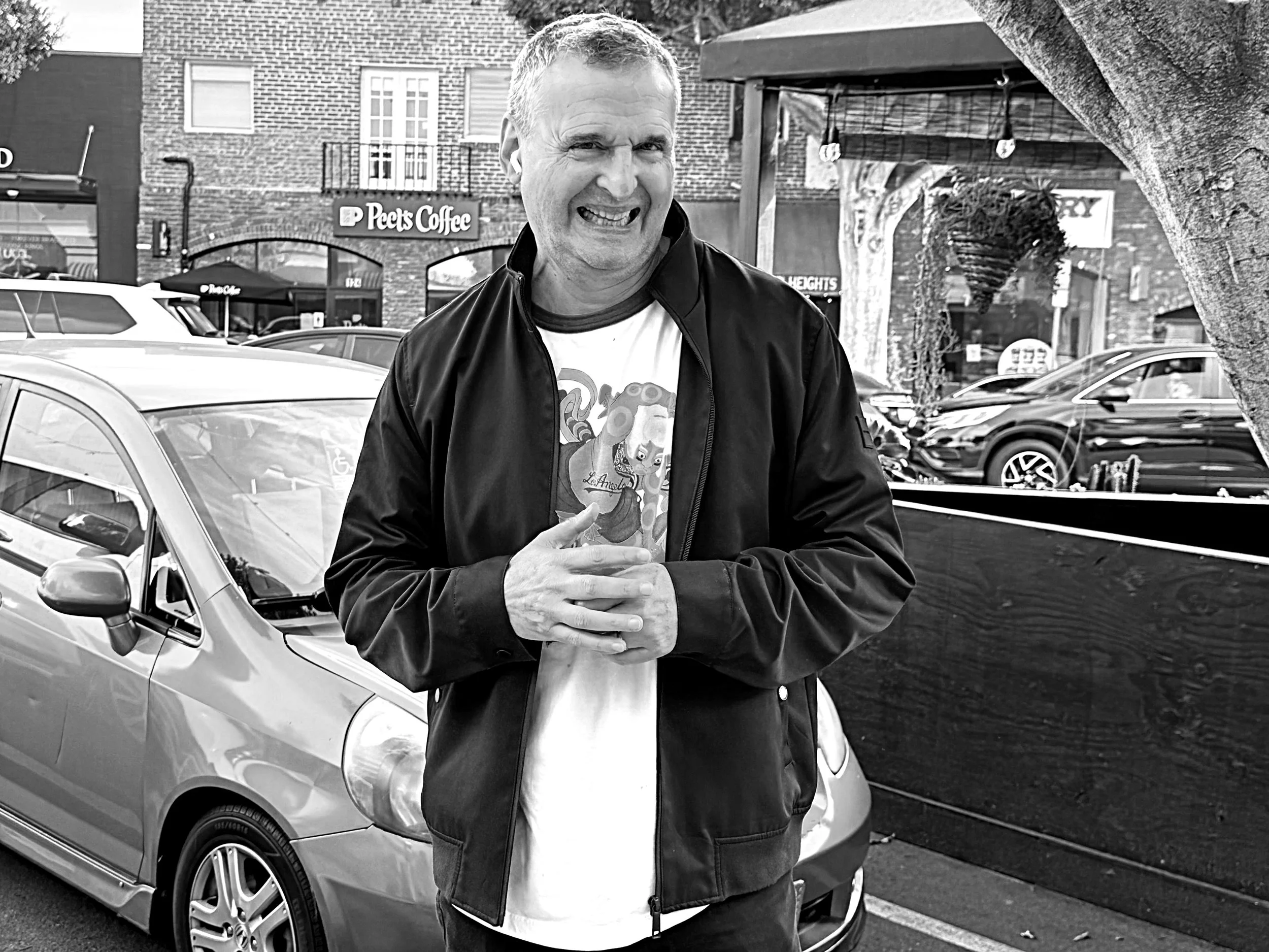 SOMEBODY FEED PHIL ROSENTHAL, Larchmont Village, LA CA, 21 DECEMBER 2025