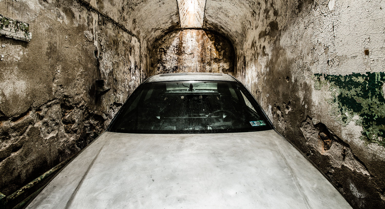 Delorean, Prison, Philadelphia