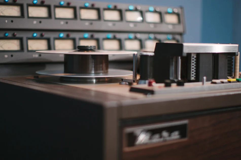MCI JH16 // Studio A
