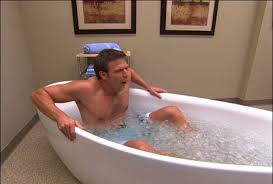 Dr. Travis Stork tries cryotherapy