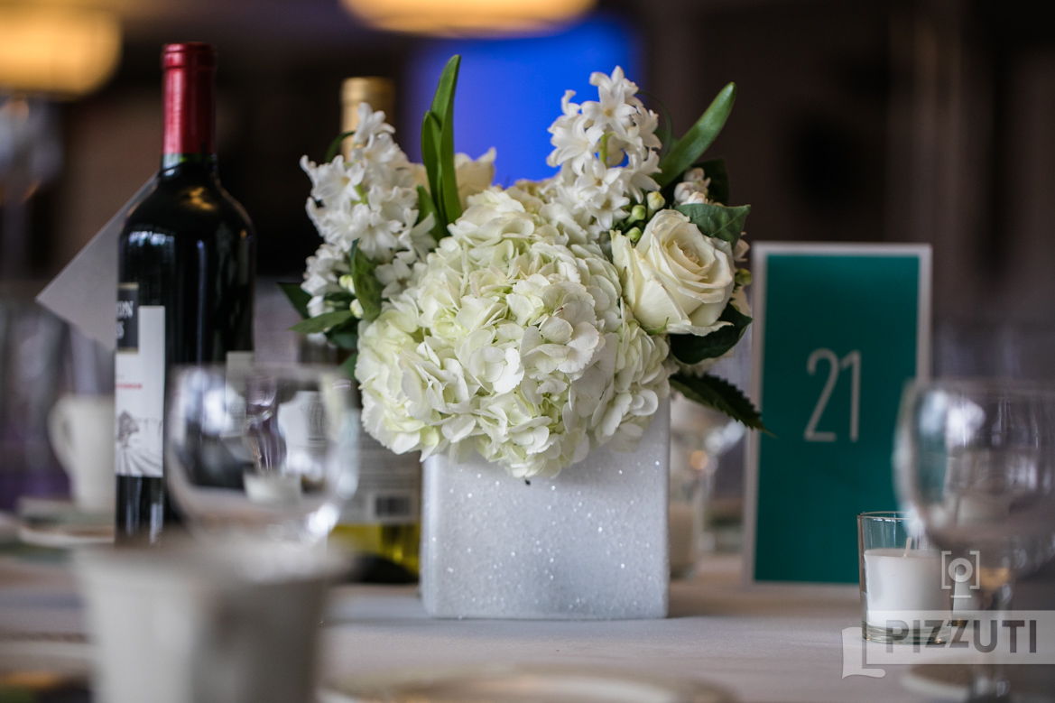 CAC_Hillsborough_County_Annual_Gala_Pizzuti_Floral_Arrangement_Table_Decor