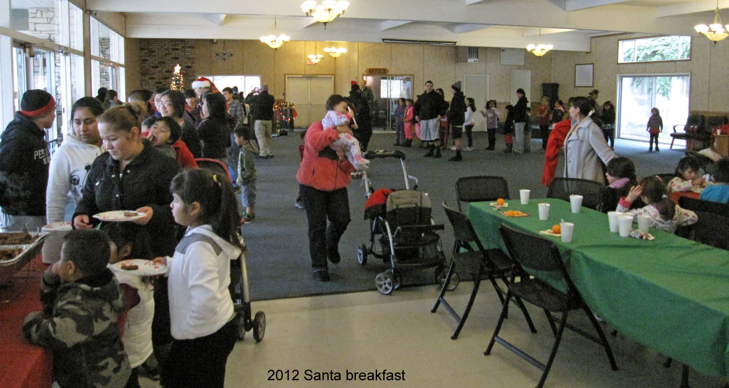 Clubhouse: Santa pancake breakfast 2012