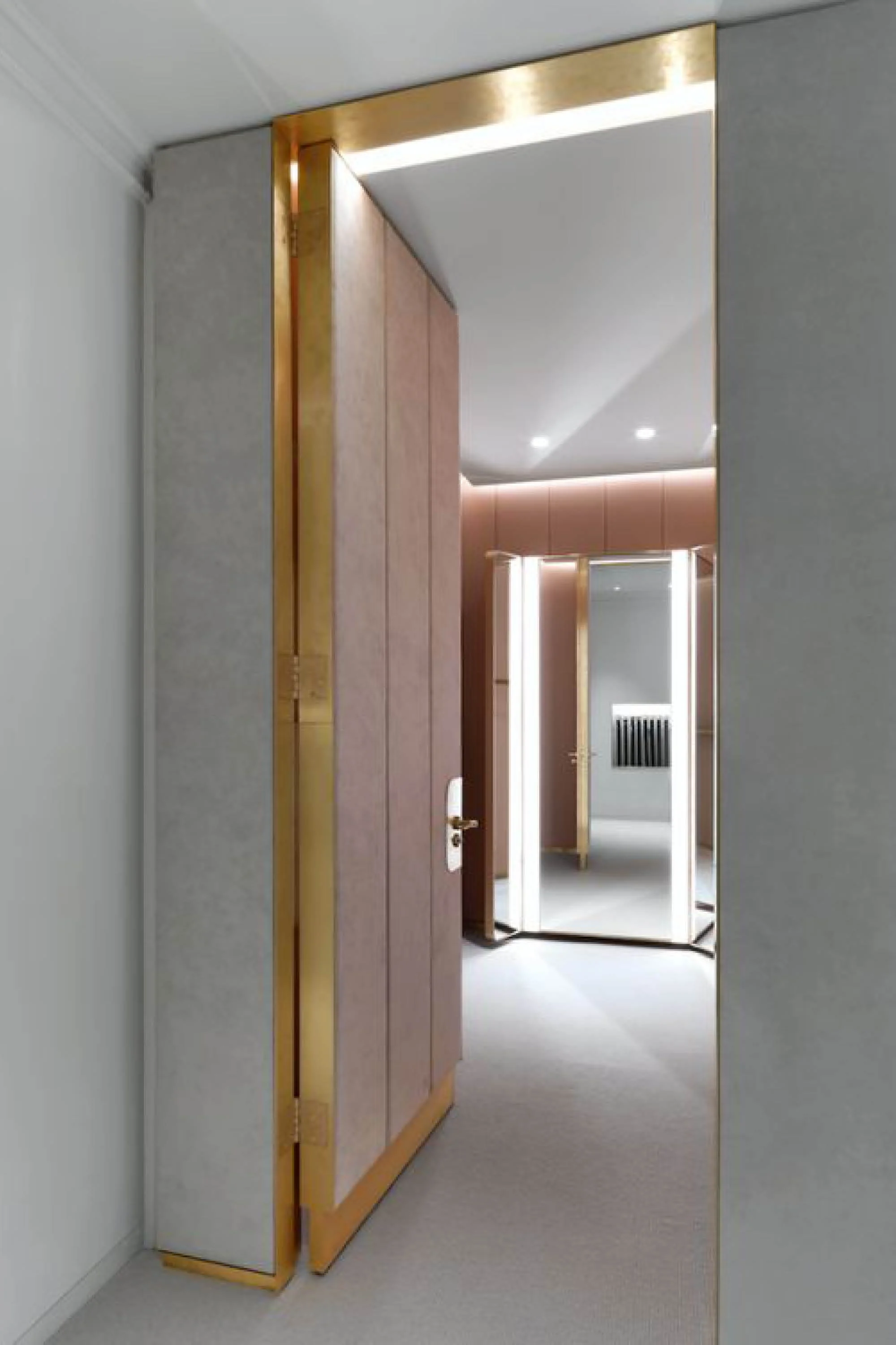  J&M Davidson’s Flagship by Universal Design Studio