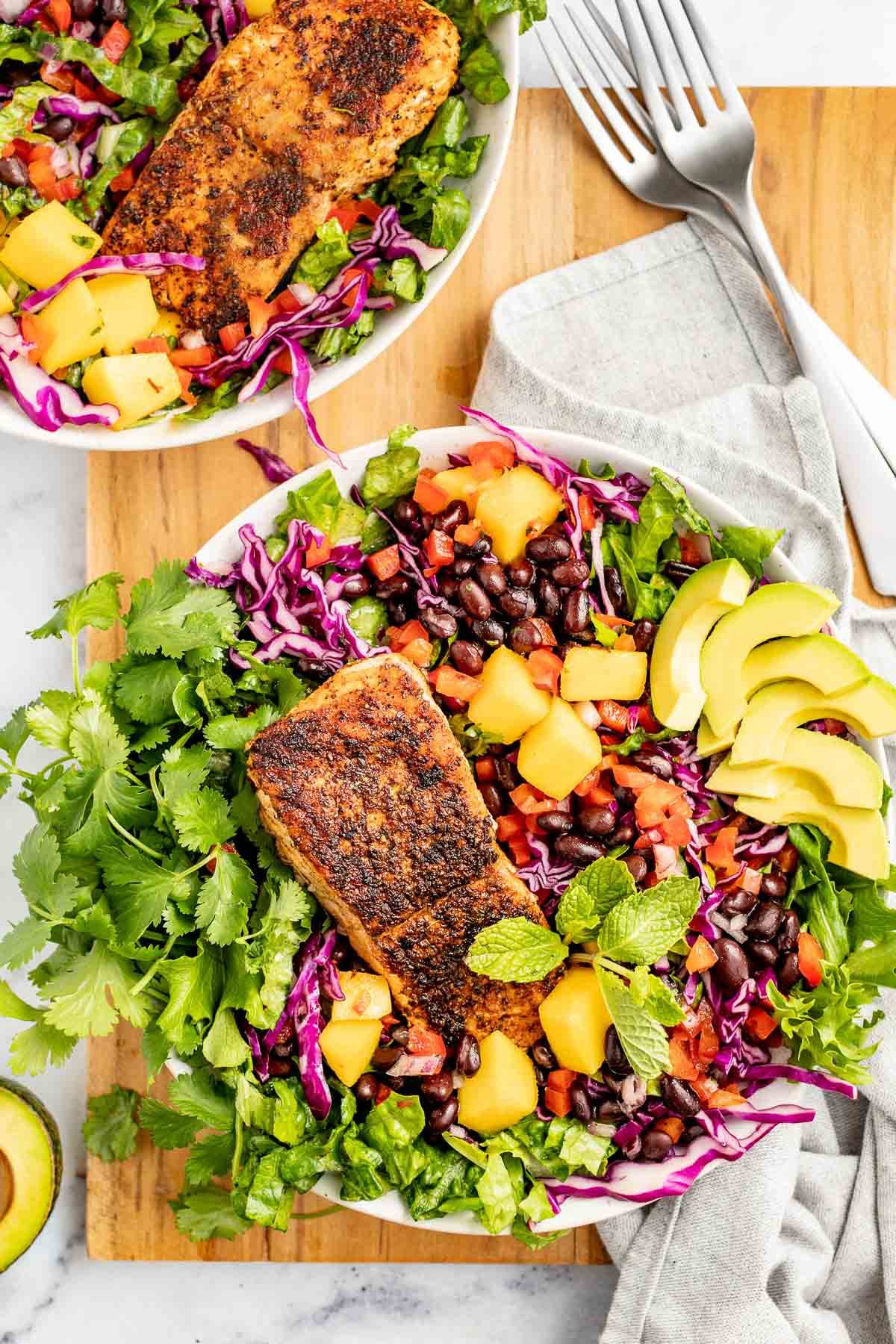 Blackened Salmon Salad-35-Healthy Seasonal Recipes-050323.jpg