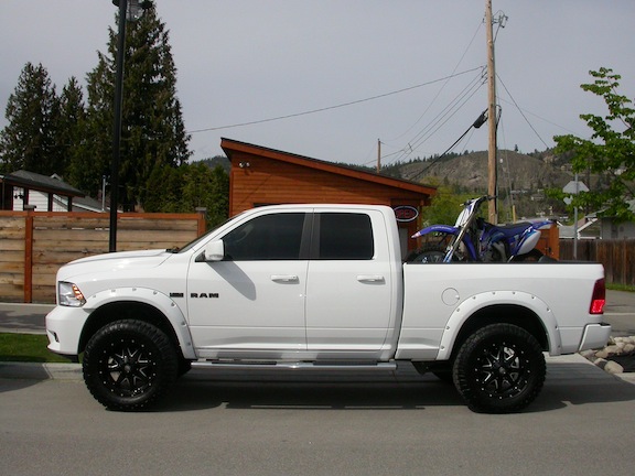 Dodge 2015.JPG