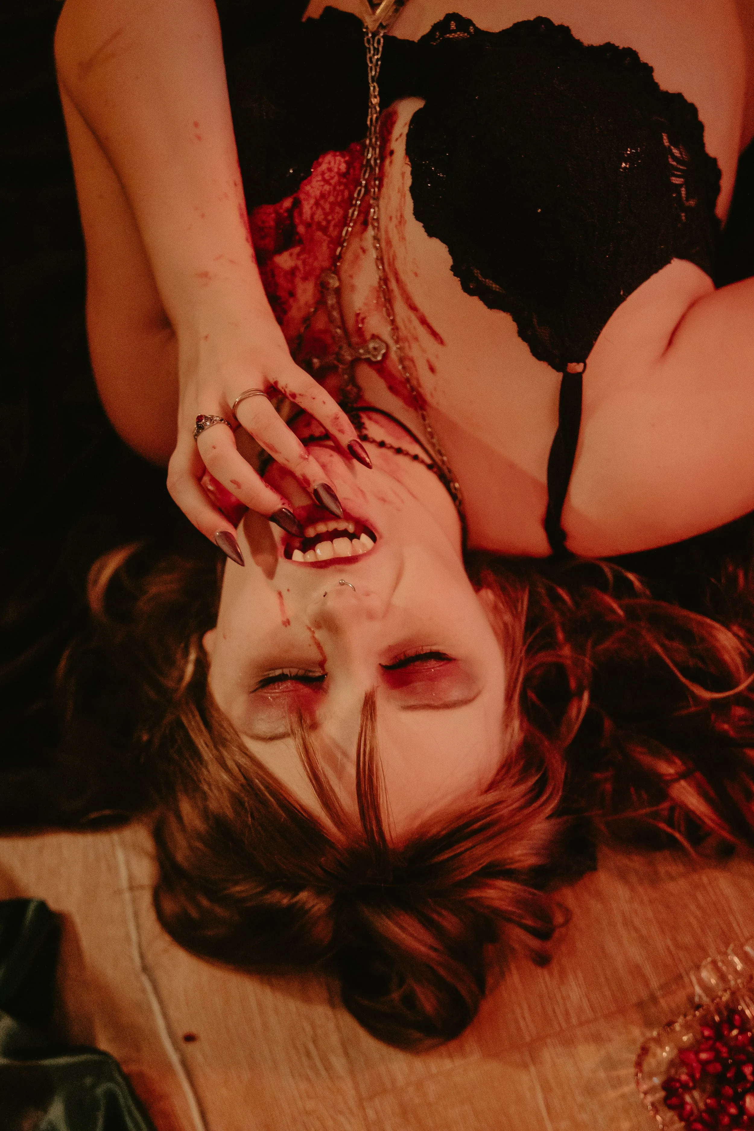 augustvampire_loveandlustre_91.jpg