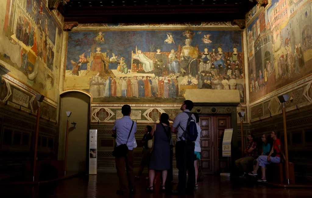 Page 4: Meeting room of the Council of the Nine