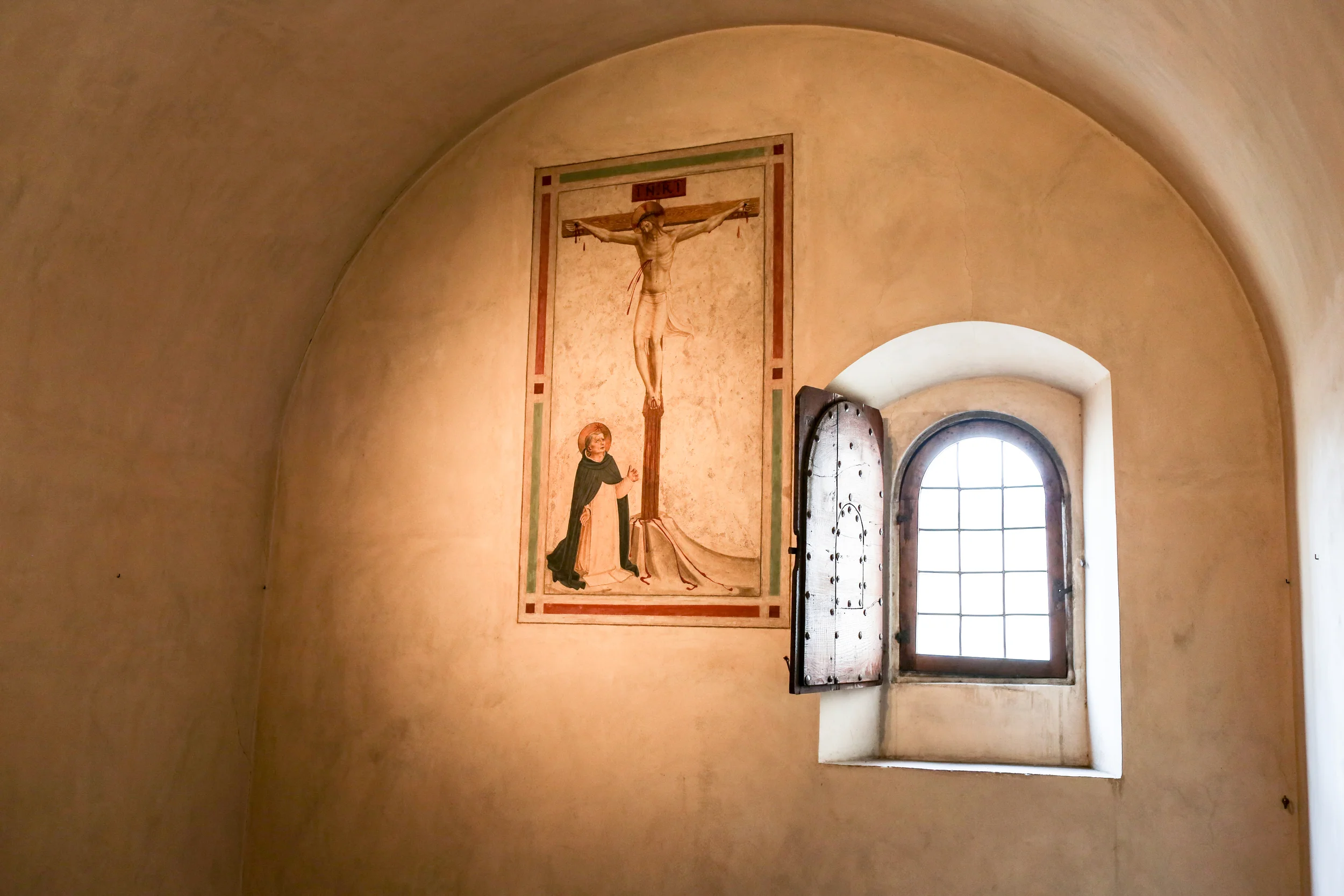 Page 149: Dominicans praying in their cells; Dominicans praying in the paintings